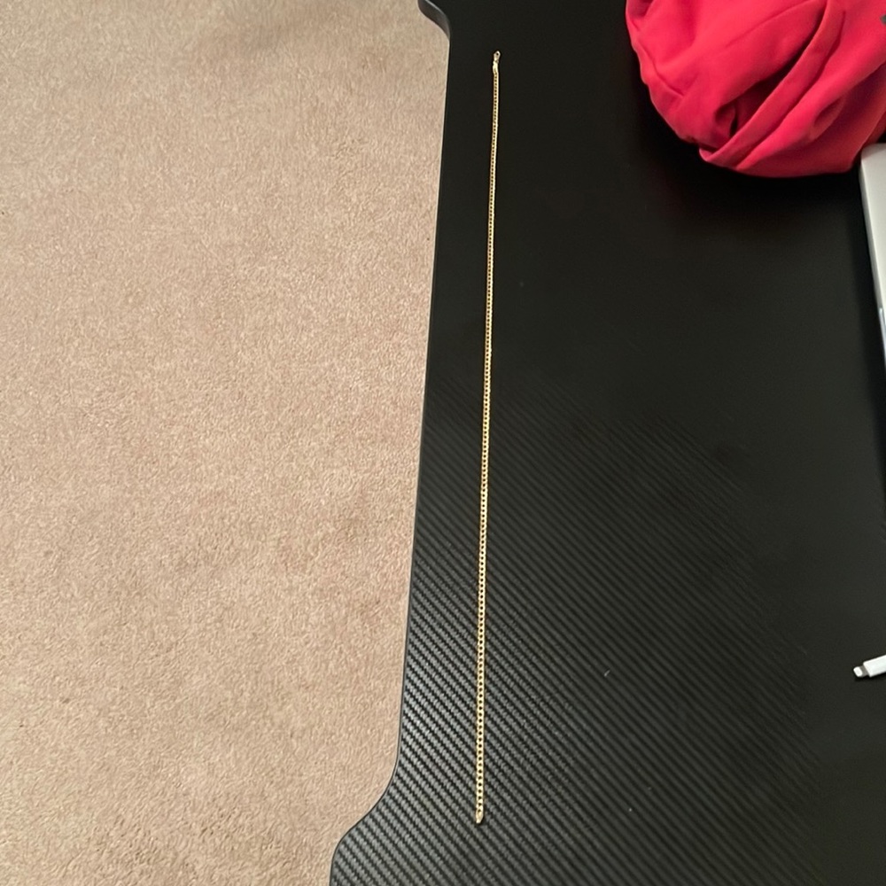 10KT Solid Gold Curb Chain (willing to negotiate price just make an offer)